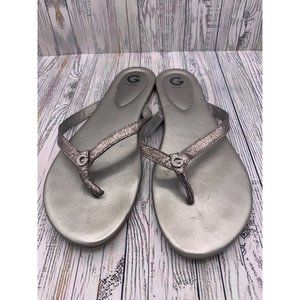 G by Guess Brand Light Pink Silver Glitter Sandals With Rhinestone G In Center